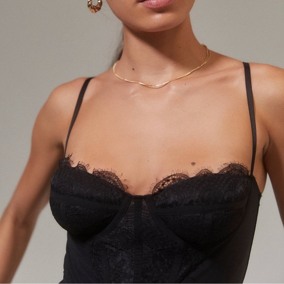NEW  WITH TAGS Urban Outfitters Black Modern Love Bustier
Mini Dress - Picture 3 of 4